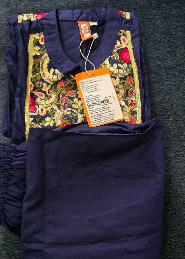 Elegant Navy Kurta Set with Embroidery