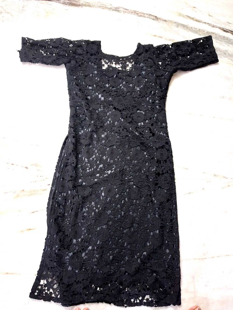 Elegant Black Lace Dress