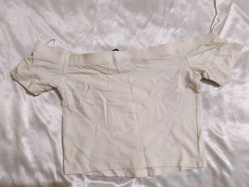 Off-Shoulder Cropped Top