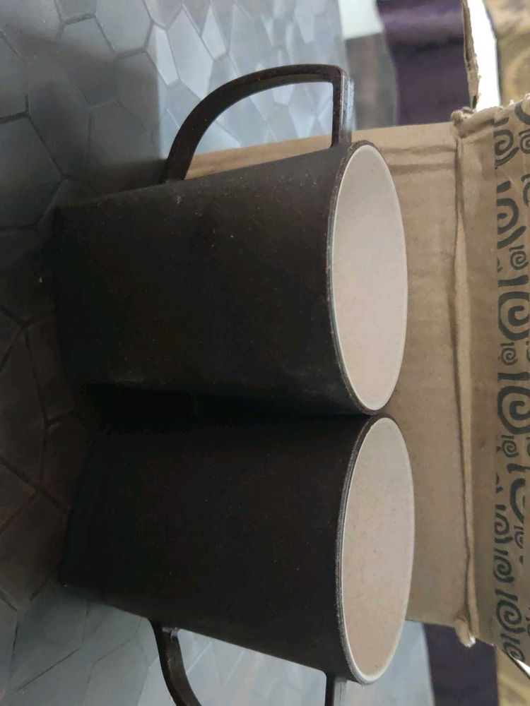Set of 2 Black Mugs