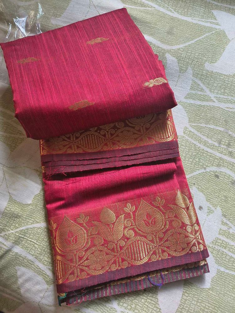 Elegant Pink Silk Saree with Golden Border (combo)