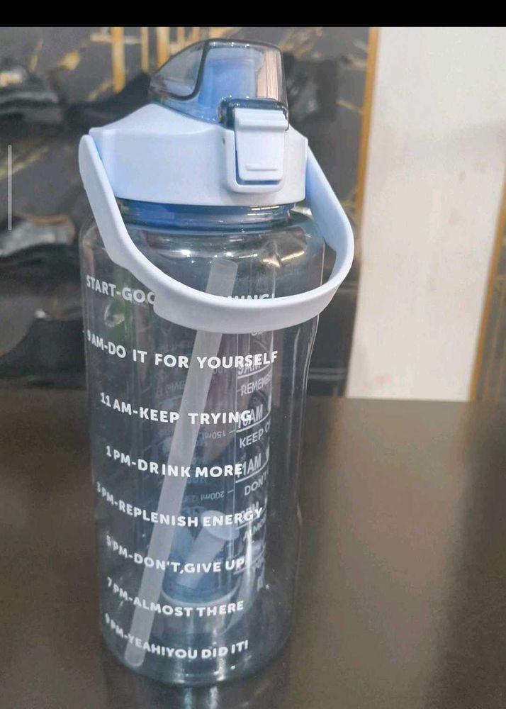 172.Large Water Bottle 2L