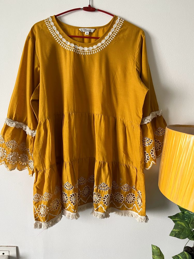 Yellow Top