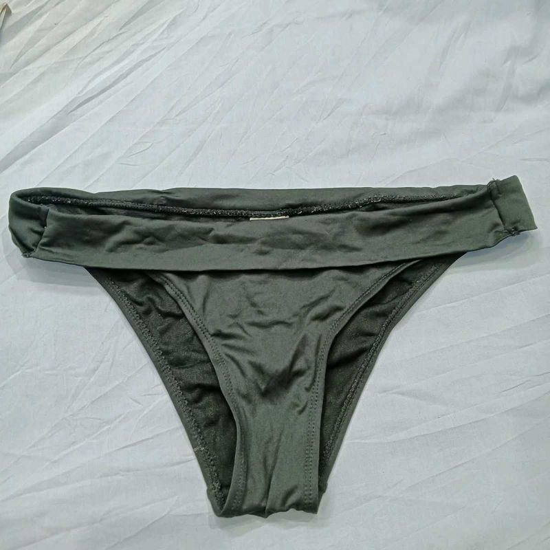 😍 Fold-over Bikini Bottom