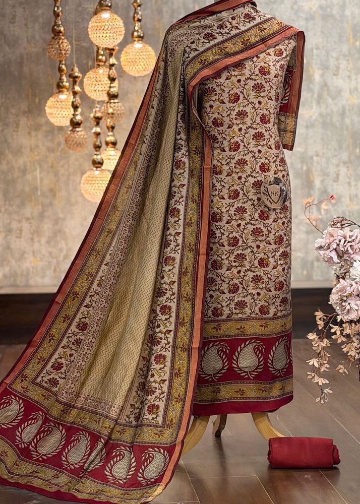 Elegant Printed Kurta with Dupatta Set
