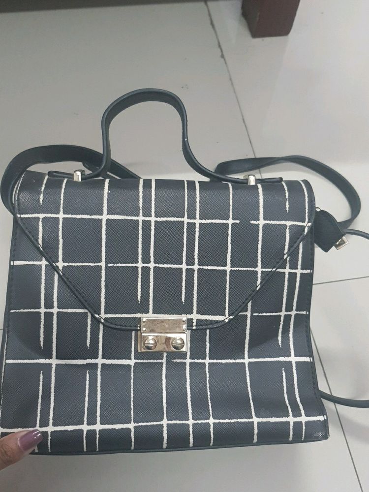 Sling Bag