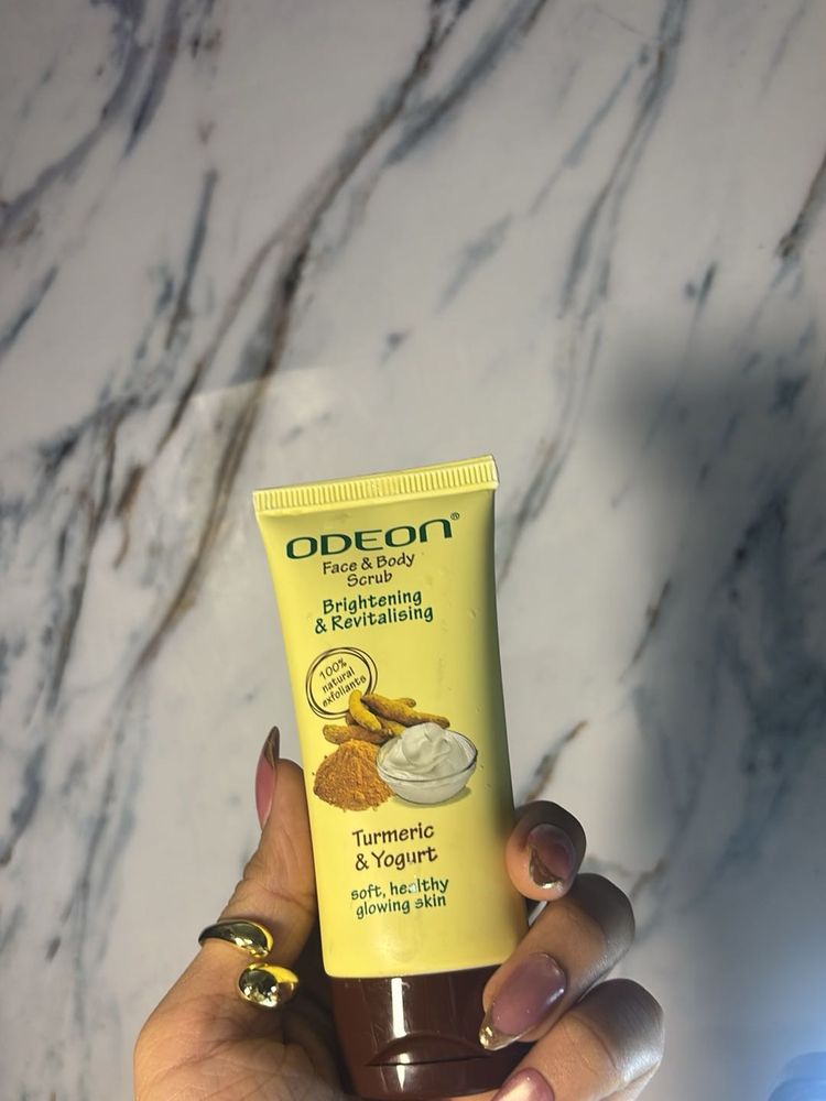 Odeon Face &amp; Body Scrub + freebie