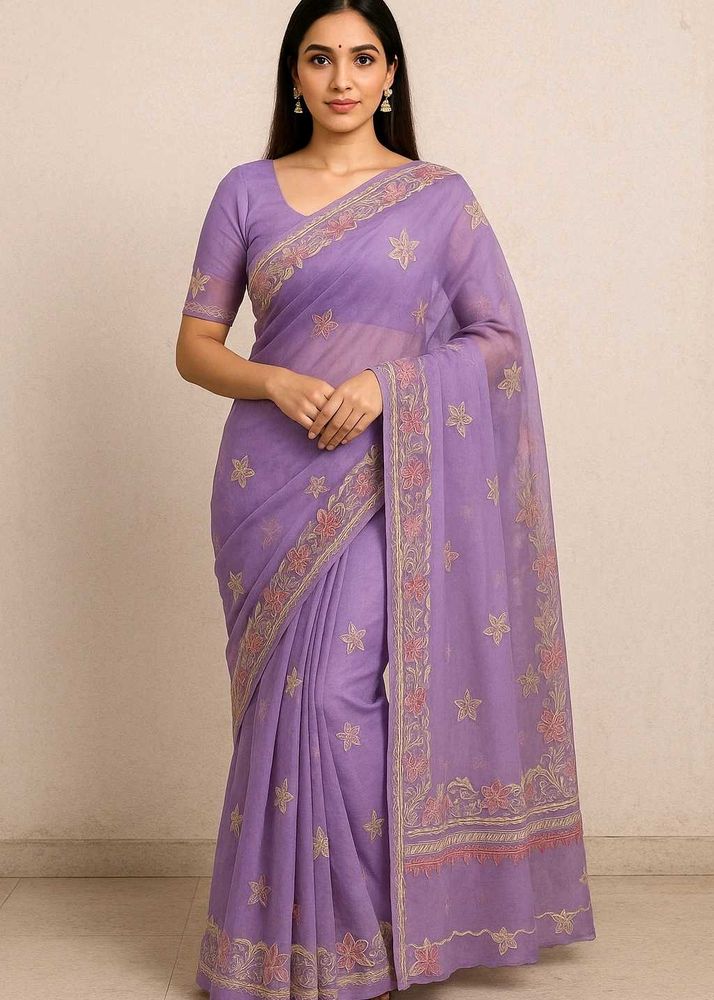 💜 Lavender Floral Embroidered Saree