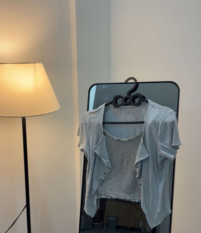 Grey Asymmetrical 2in1 Cropped Shirt