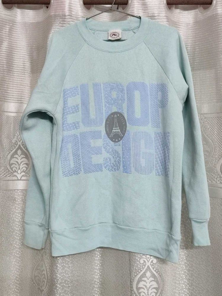 Europe Design Light Blue Sweatshirt