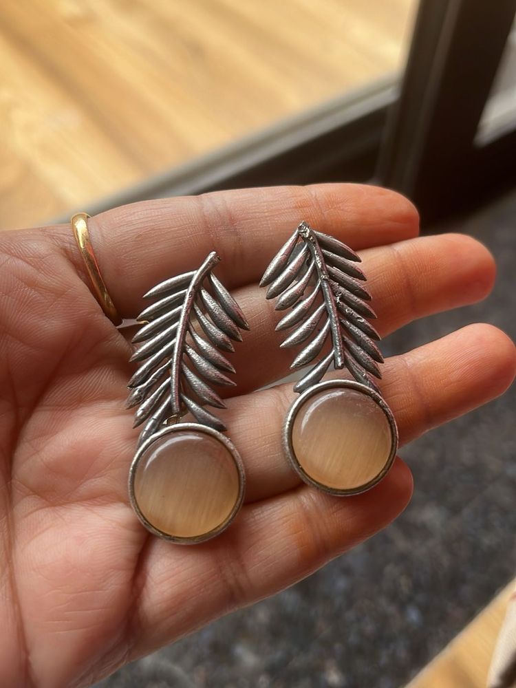 Leaf Drop Earrings