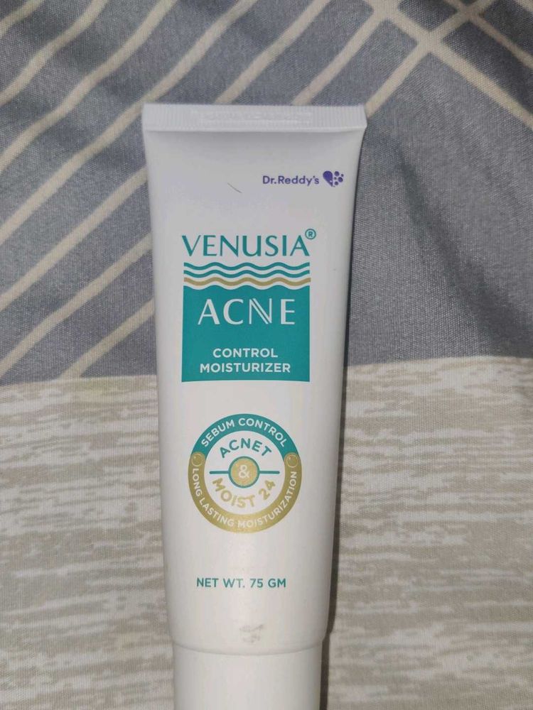 Venusia Acne Control Moisturizer