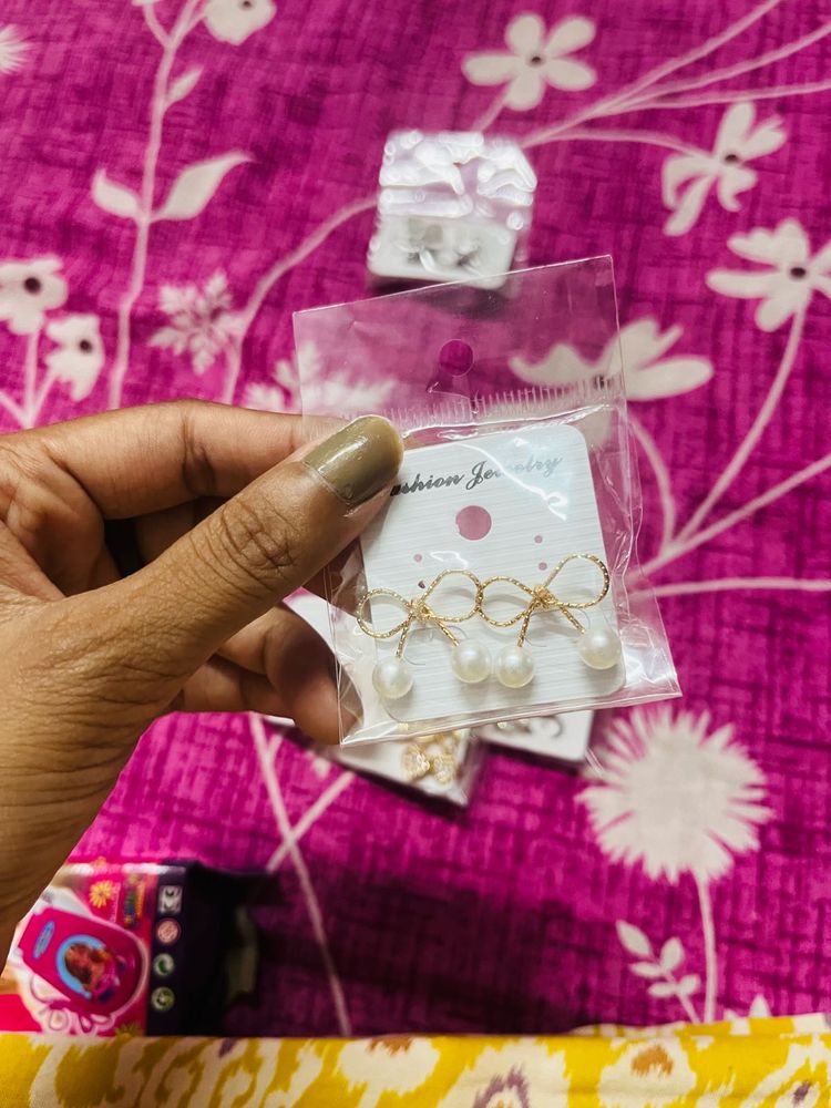 Elegant Bow Pearl Drop Earrings