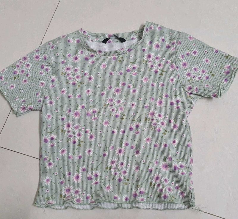 Floral Print Ribbed Crop Top