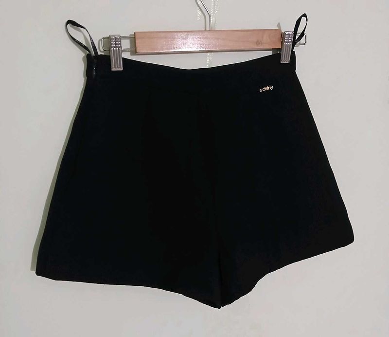 O'chirly Chic shorts