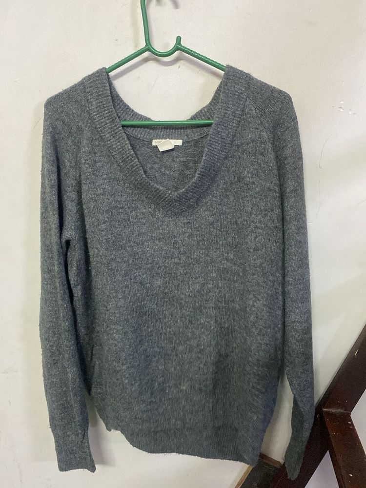 Gray V-Neck Knit Sweater