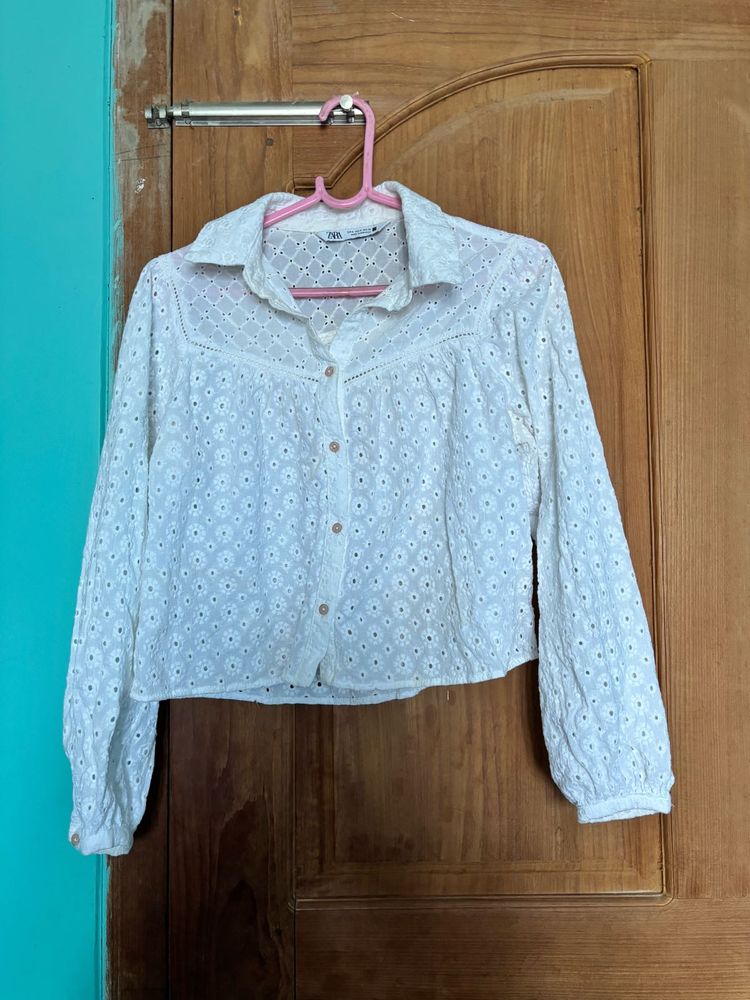 Zara White Embroidered Blouse