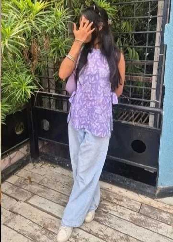 Beautiful Floral Print Kurta