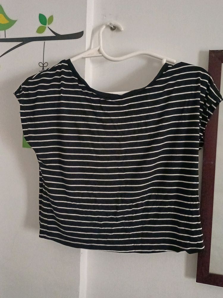 Soft Strechable Crop Top
