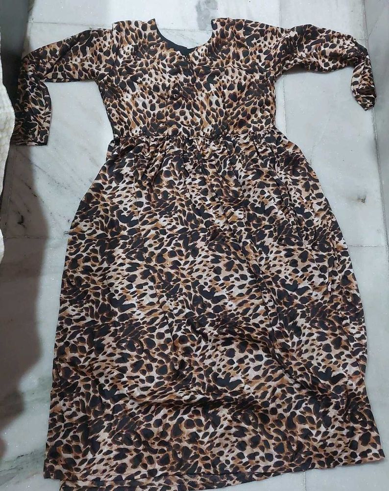 Leopard Print Long Sleeve Maxi Dress