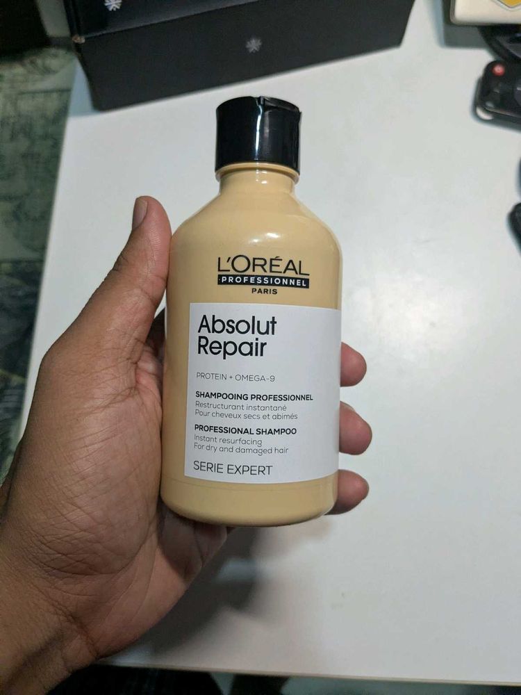L'Oreal Absolut Repair Shampoo