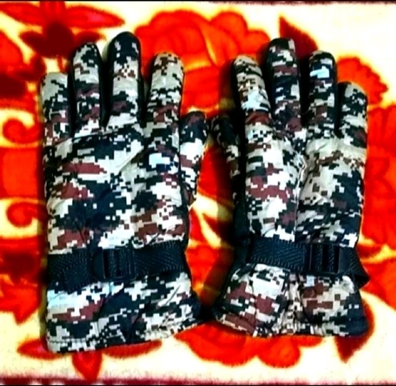 IT IS BIKER'S NEW FUR GLOVES......