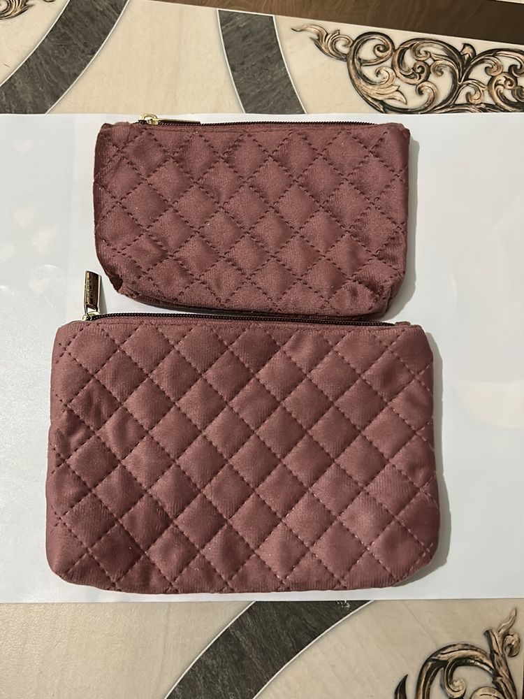 Faces Canada Pouch