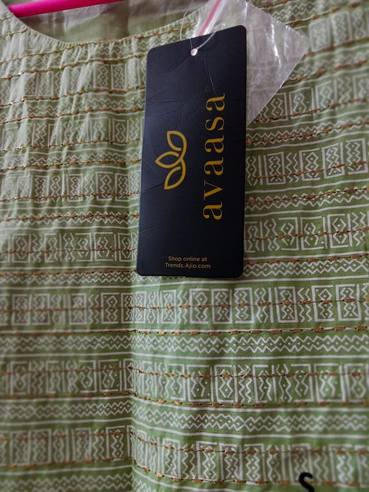 Avasa Green Printed Kurti - Size S
