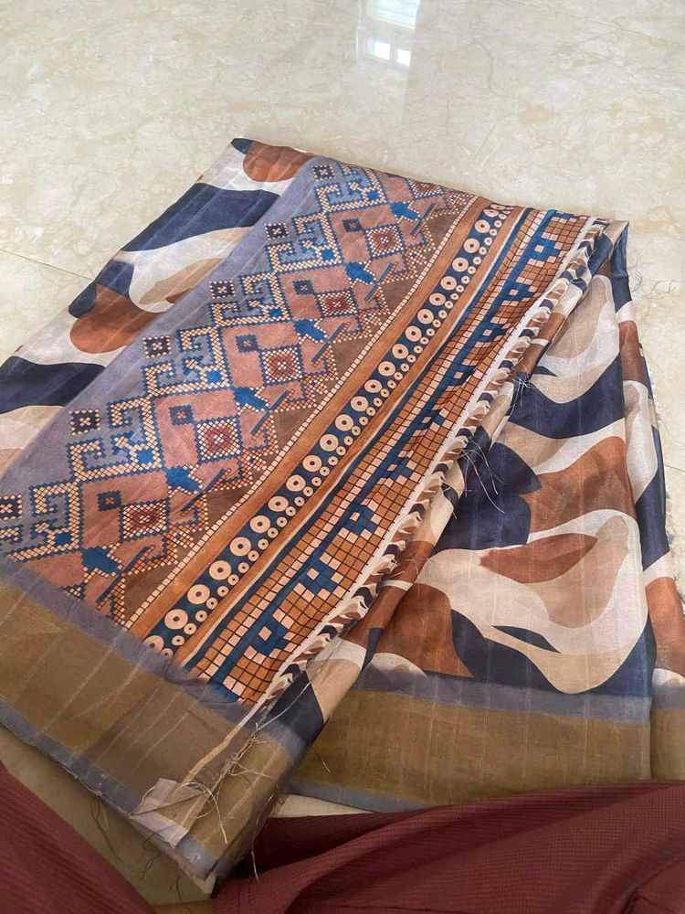 Elegant Printed Saree