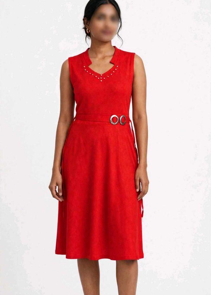 Red Sleeveless Midi Dress