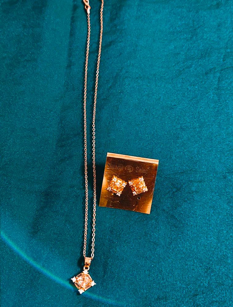 Pendant Set