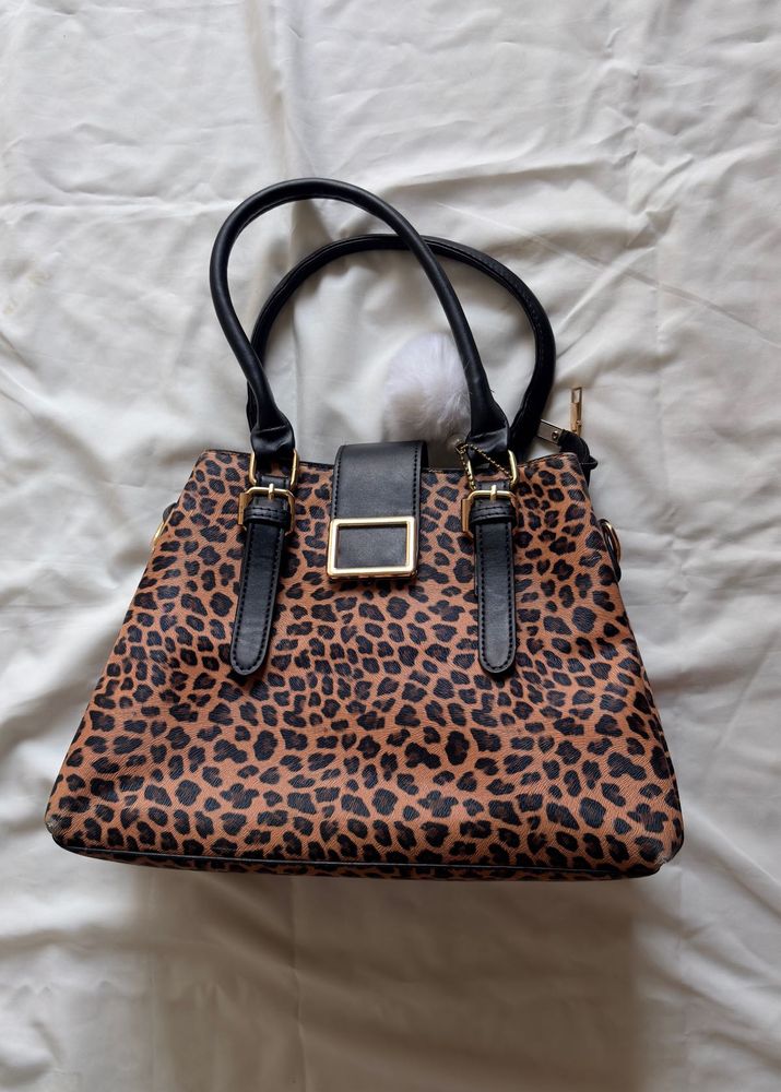Vintage Leopard Print Handbag