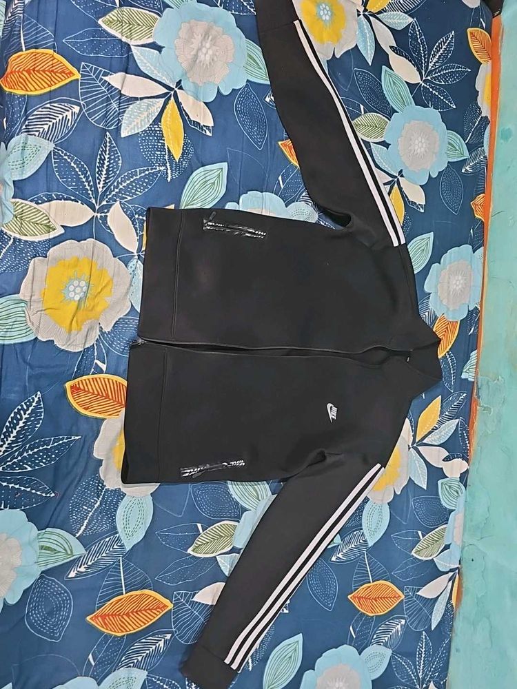 Nike Track Jacket - Black
