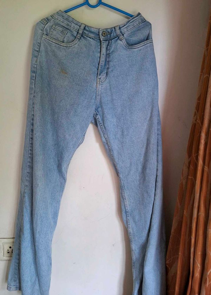 Light Wash High Waisted Jeans