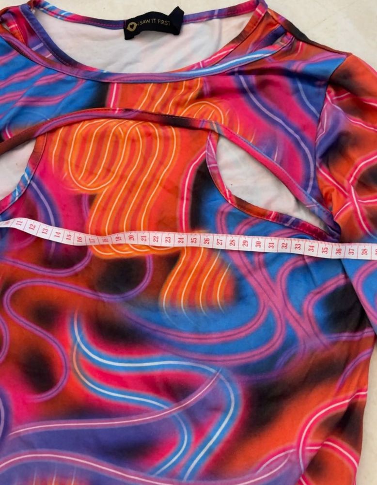 Vibrant Cut-Out Long Sleeve Top