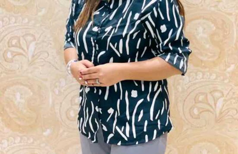 Stylish Black &amp; White Print Shirt