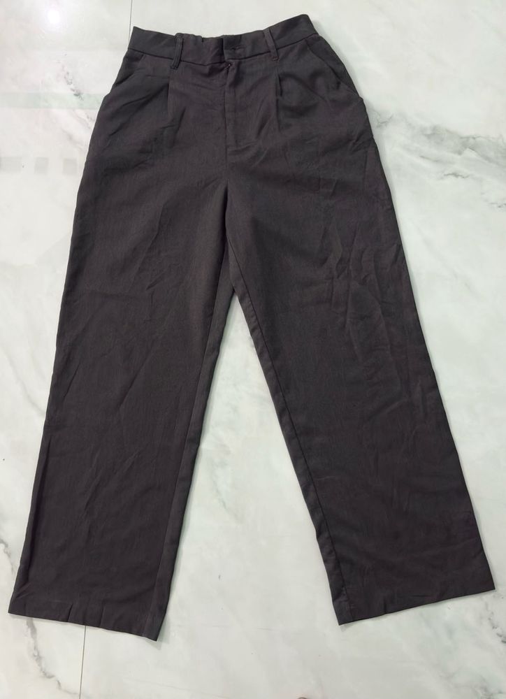 Stylish Dark Grey Wide-Leg Korean Trousers