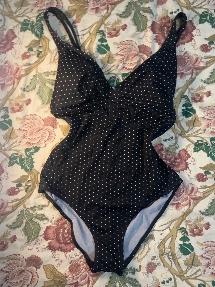 Classic Polka Dot One-Piece Bodysuit