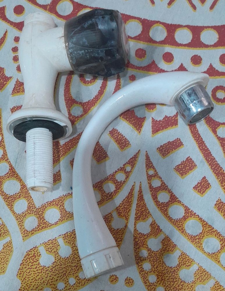 Used Faucet Set