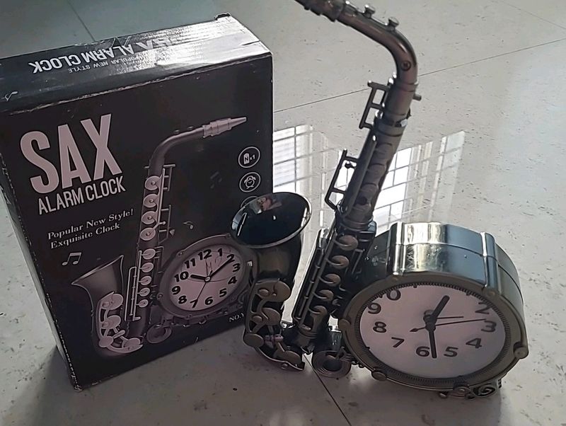 Alarm Clock DECOR Peice