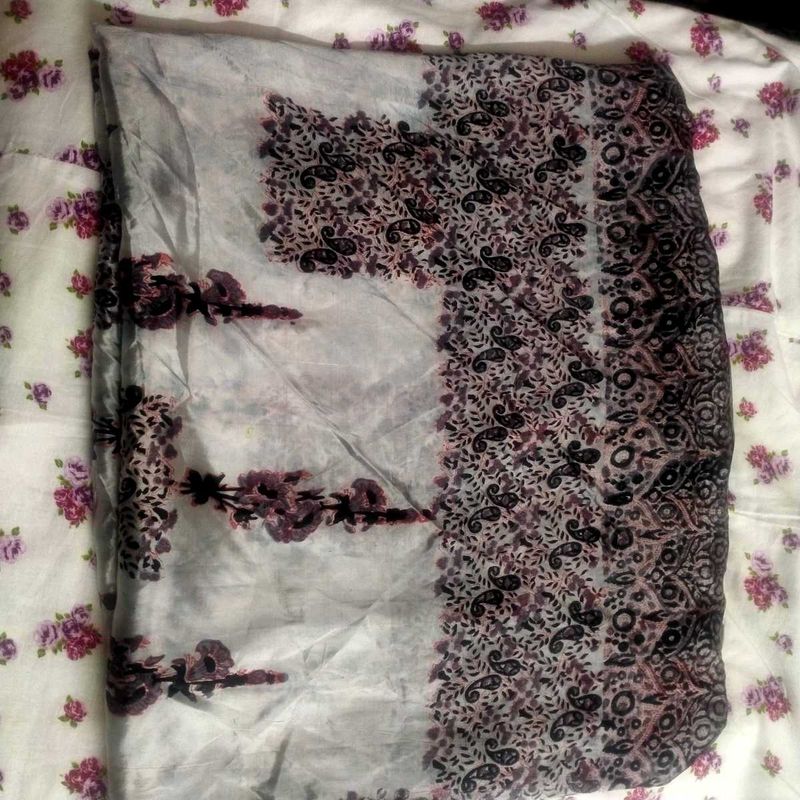 Unused Beautiful Printed Saree