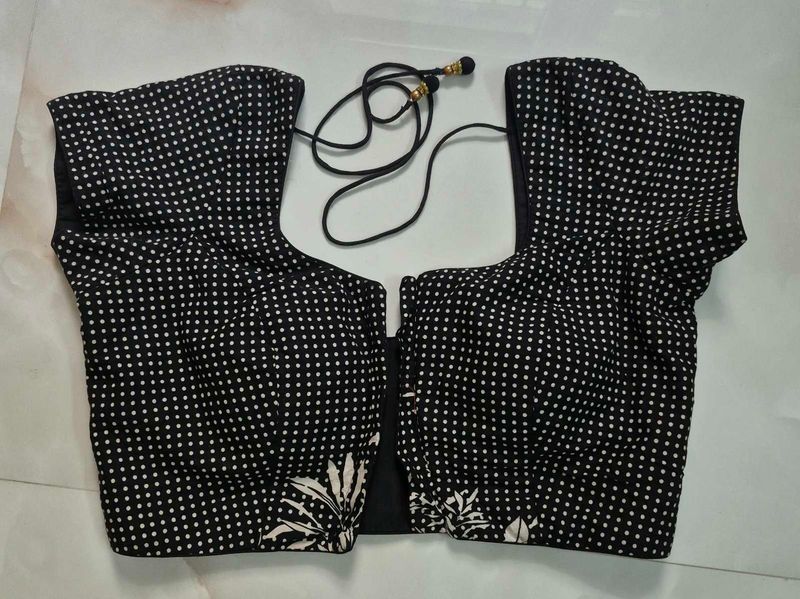 Chic Black Polka Dot Blouse