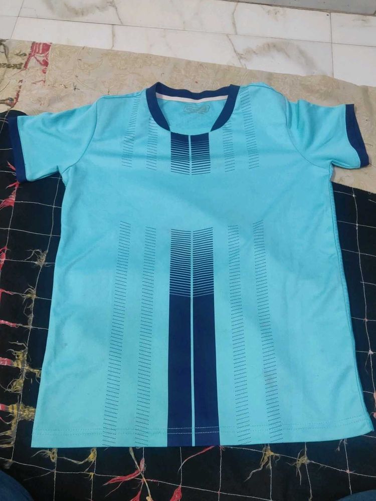 Men's Blue Graphic T-Shirt