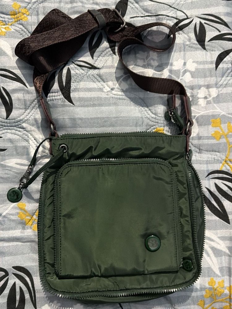 Stylish Green Crossbody Bag
