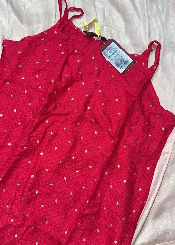 Red Embroidered kurti n pant