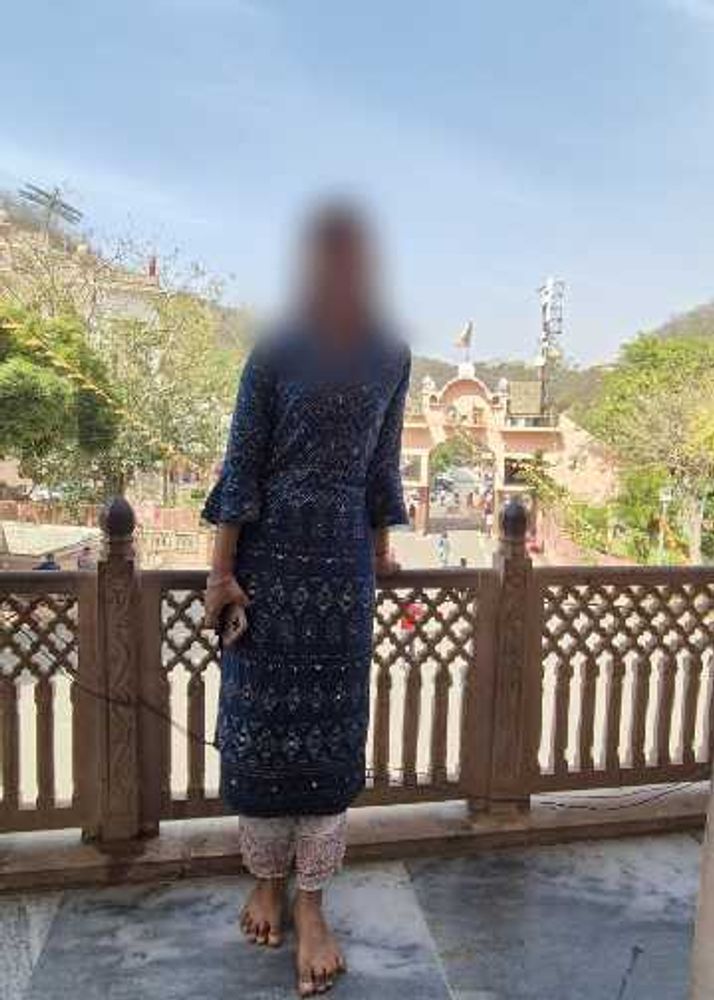 Elegant Printed Kurta with Pants