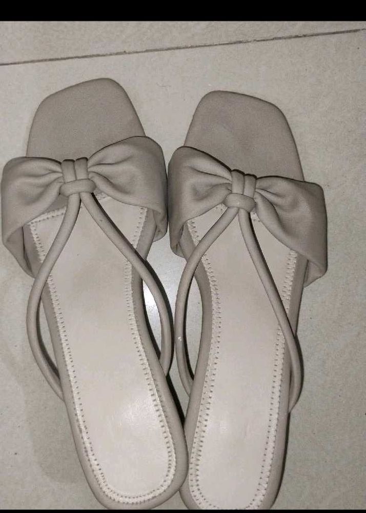 Cute Bow Heels