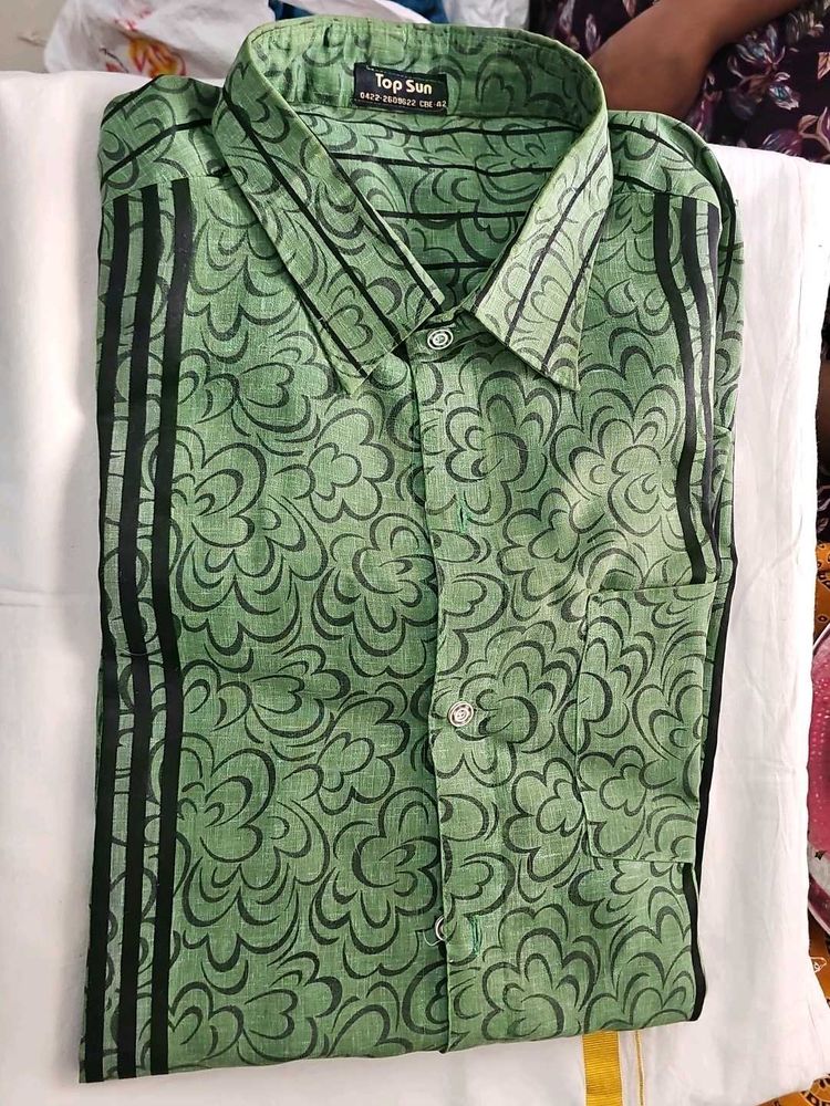 Stylish Men's Green Printed Shirt