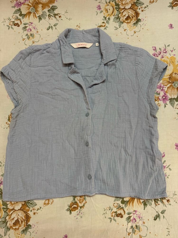 Light blue cotton crop shirt