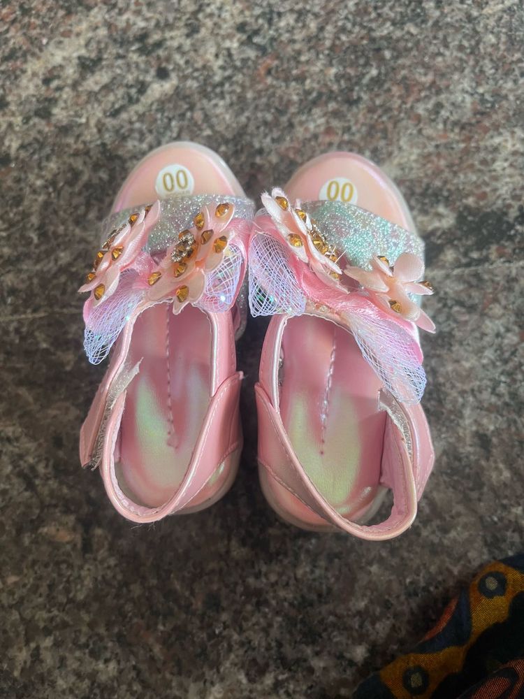 Sparkling Pink Baby slippers